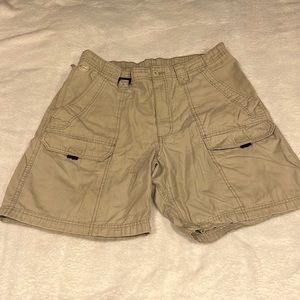 Men’s wrangler original khaki shorts size 34